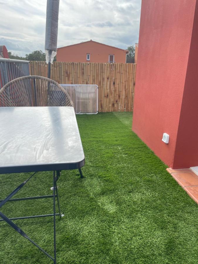 Apartamento Chez Jeff Lucchini Lecci Exterior foto